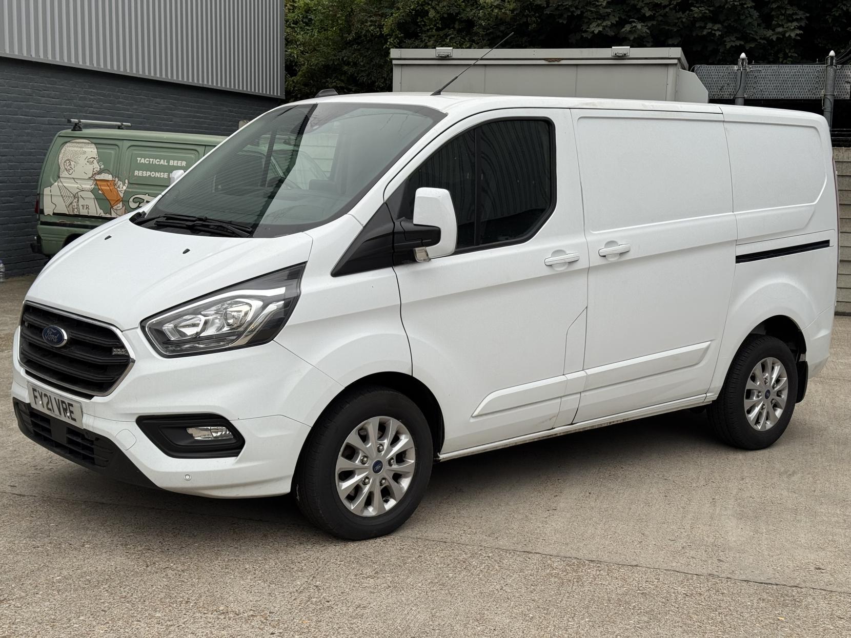 Ford Transit Custom 2.0 Limited Panel Van (2017 - 2022)