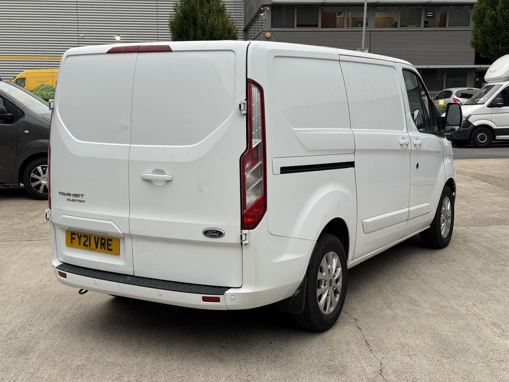 Ford Transit Custom 2.0 Limited Panel Van (2017 - 2022)