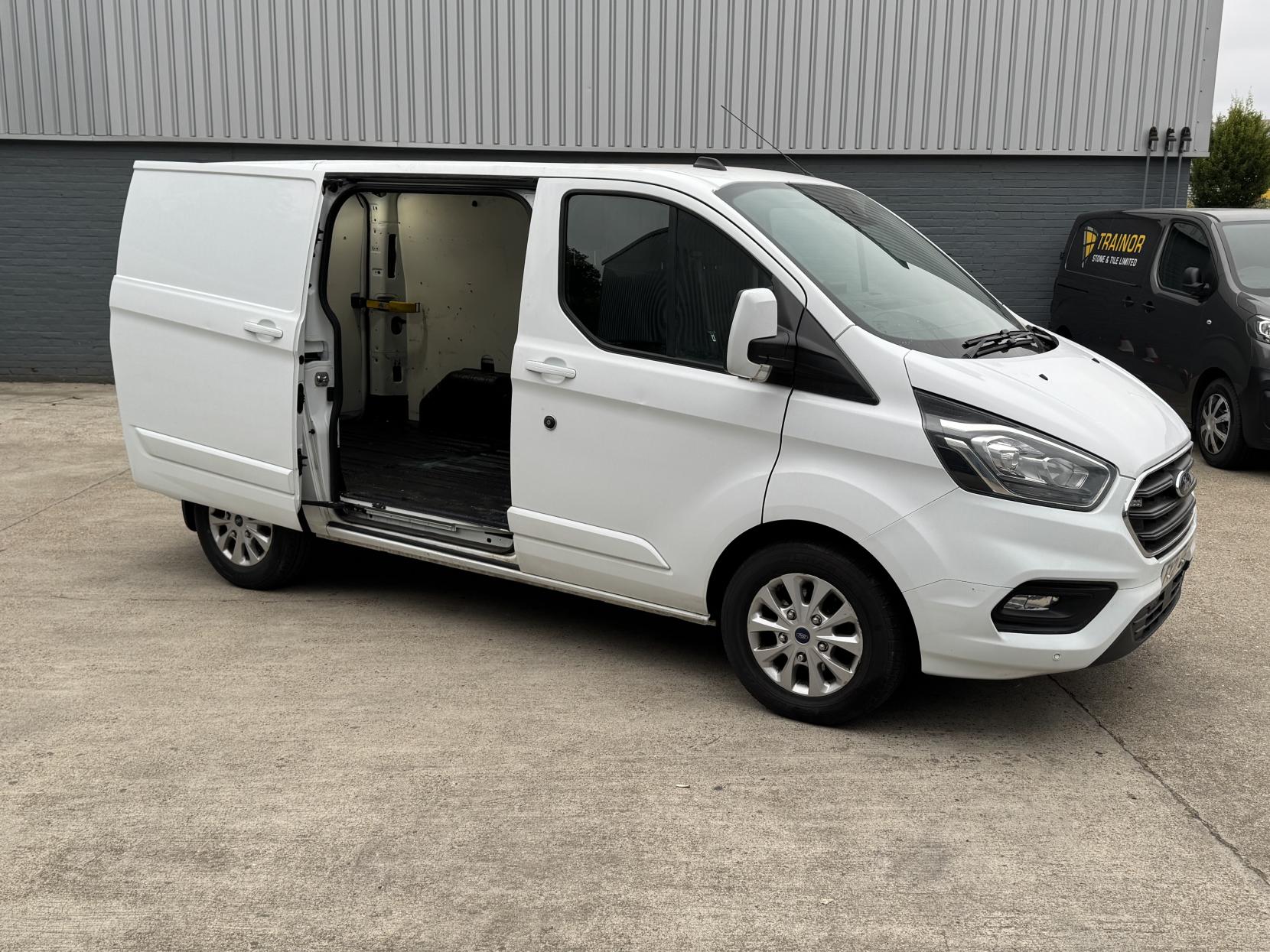 Ford Transit Custom 2.0 Limited Panel Van (2017 - 2022)