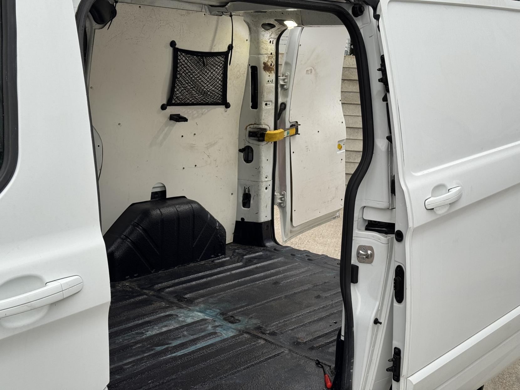 Ford Transit Custom 2.0 Limited Panel Van (2017 - 2022)